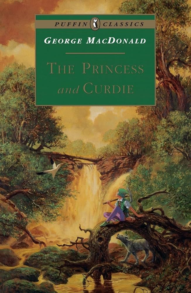 The Princess and Curdie [洋書] The Princess and Curdie (Puffin Classics): MacDonald, George